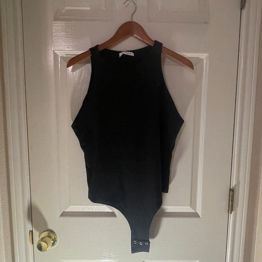 REORIA Women’s Sexy Sleeveless Racer Back Halter Neck Bodysuit Tank